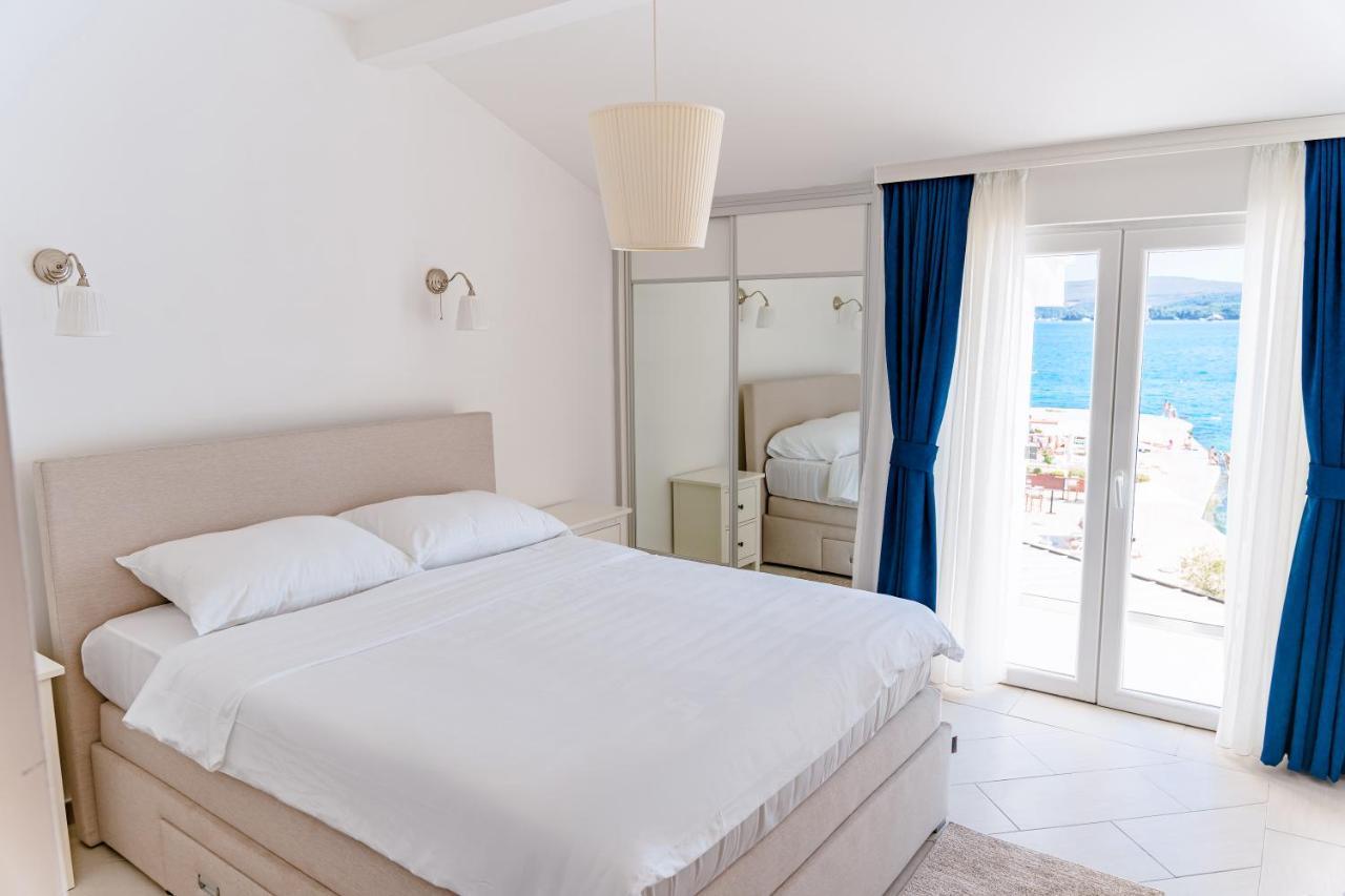 Seafront Apartments Tivat Exterior photo